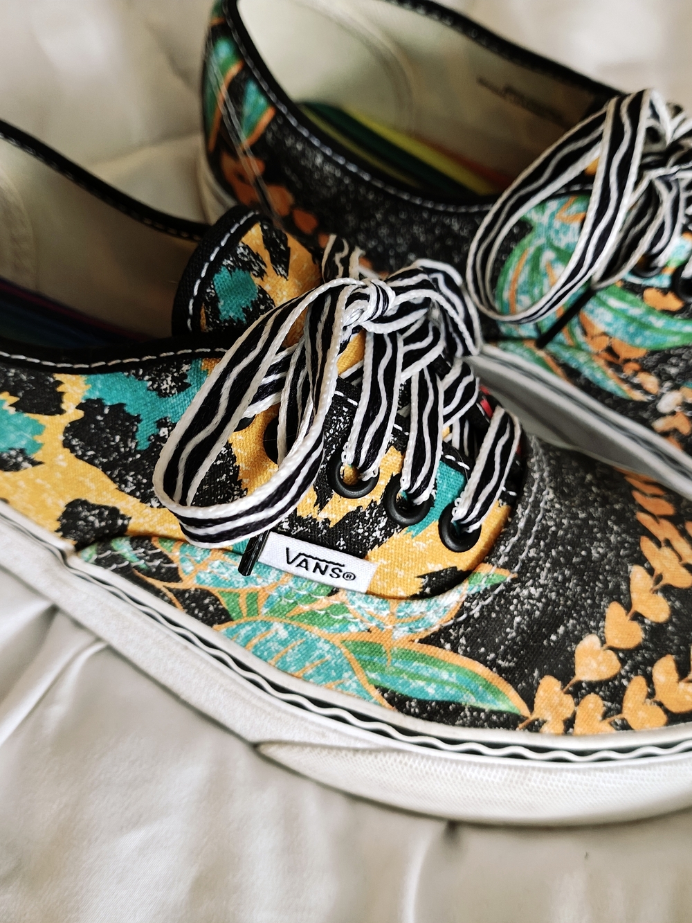 Vans X Crayola
